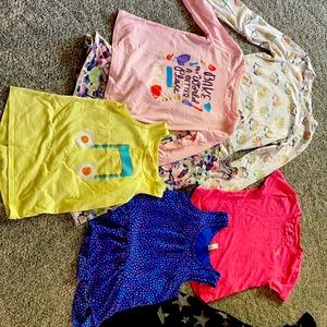 Lot of girls’ clothing
